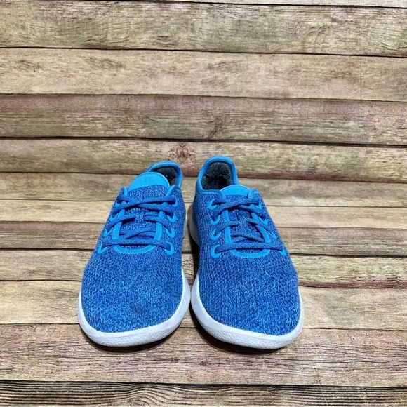Allbirds Tree Runners - Picture 5 of 9